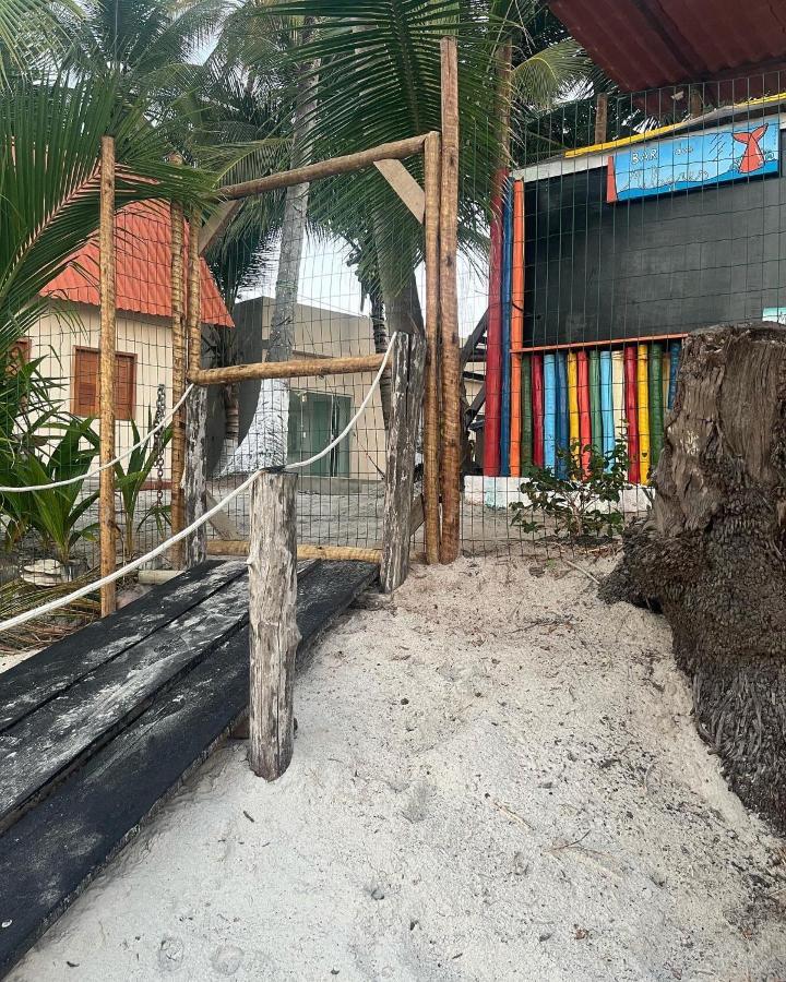 Dos Gnomos Paraiso Mistico Pe Na Areia *